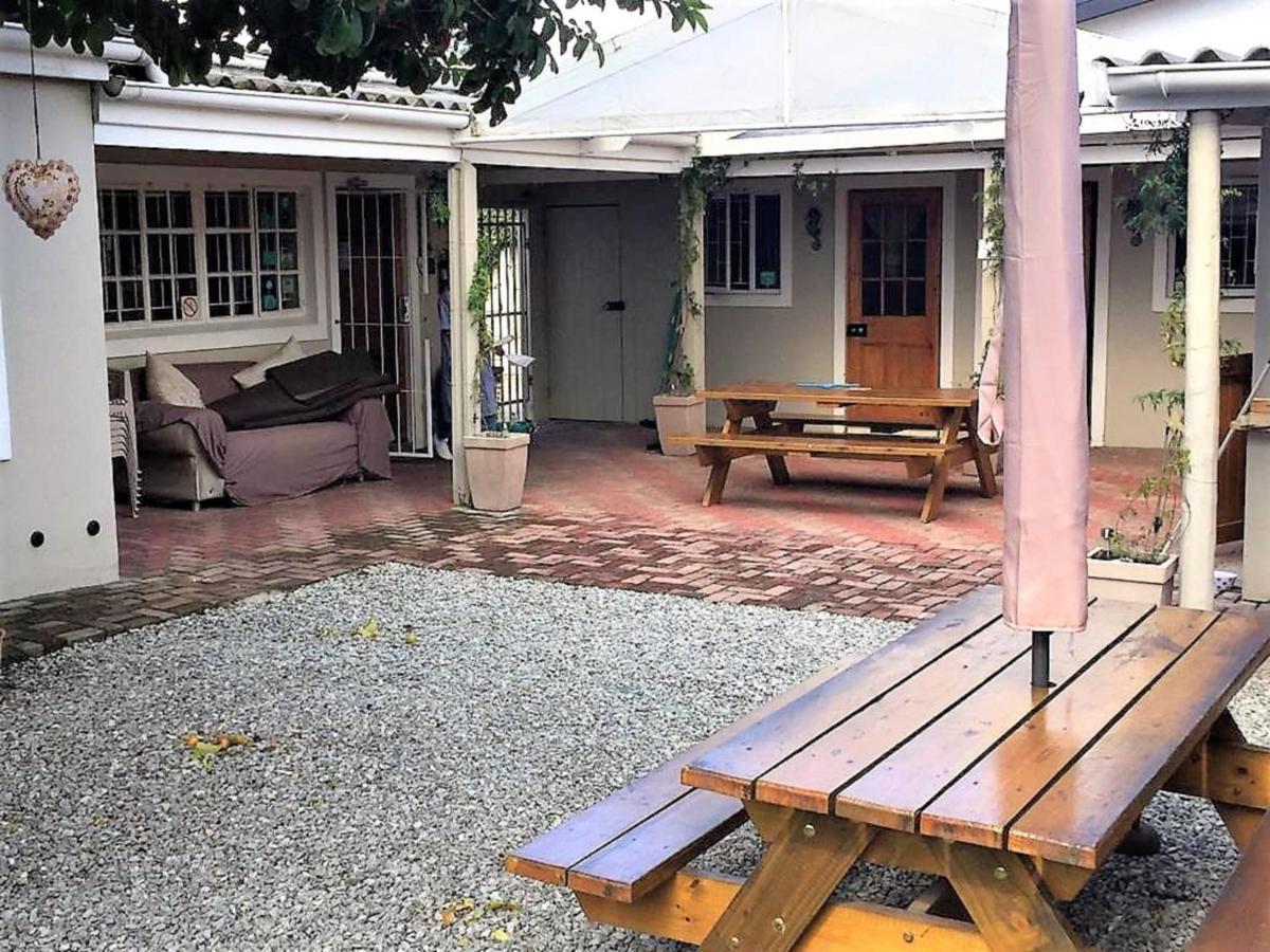 Keedols Inn & Backpackers Knysna Dış mekan fotoğraf