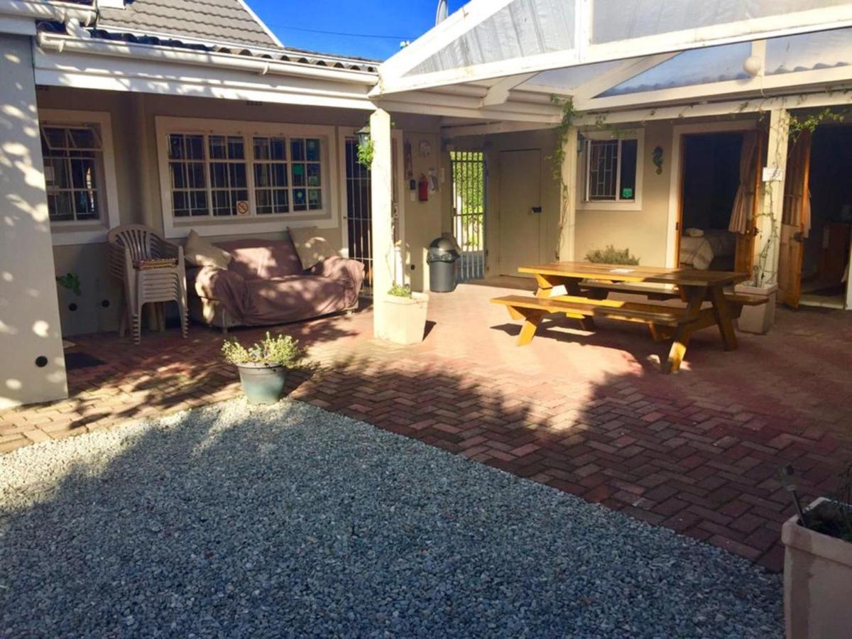 Keedols Inn & Backpackers Knysna Dış mekan fotoğraf