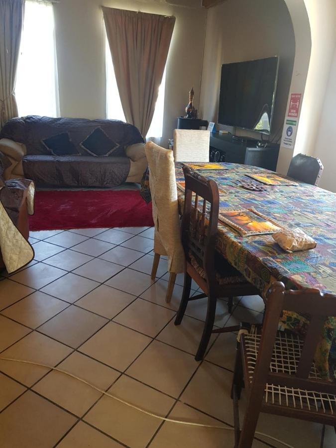 Keedols Inn & Backpackers Knysna Dış mekan fotoğraf