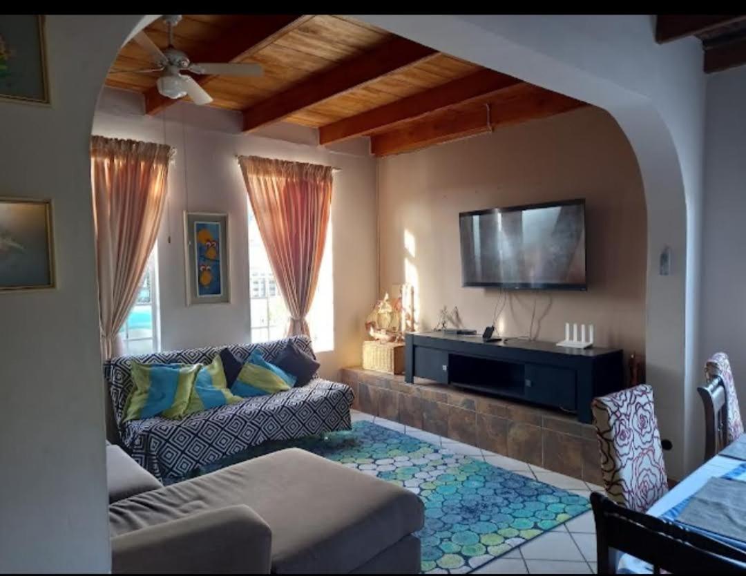 Keedols Inn & Backpackers Knysna Dış mekan fotoğraf